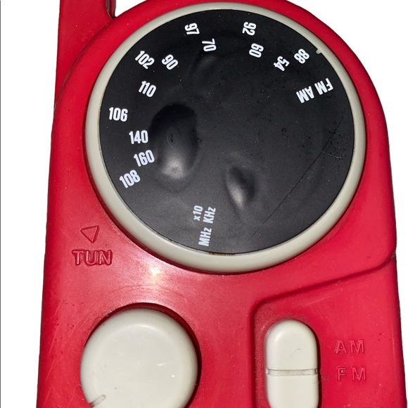 AM/FM Shower Radio - Picture 3 of 4